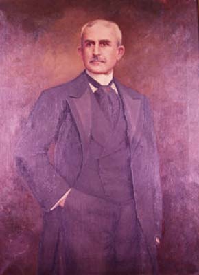 Painting: Lloyd Lowndes by Florence Mackubin