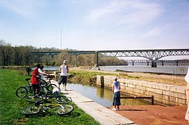 [photo, Young fishermen, Southern Terminus, Susquehanna & Tidewater Canal, Havre de Grace, Maryland]