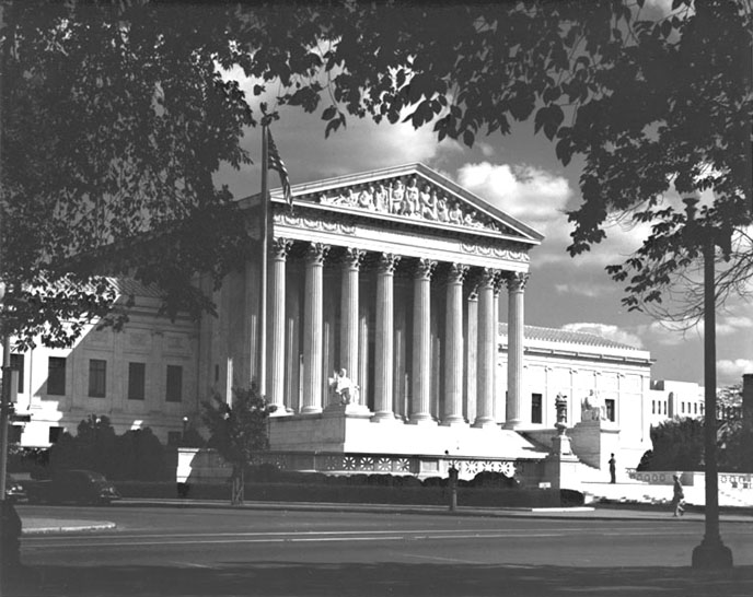 Supreme Court Building, 1943
