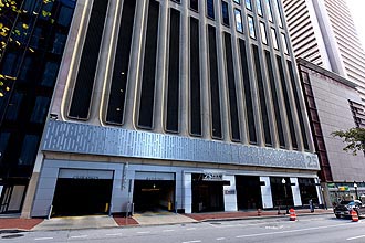 [photo, Department of Human Services, 25 South Charles St., Baltimore, Maryland]