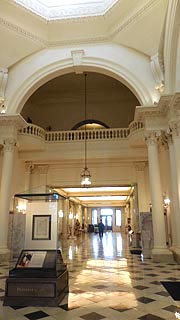 [photo, Interior, main floor, State House, Annapolis, Maryland]