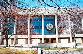 [photo, Robert C. Murphy Courts of Appeal Building, 361 Rowe Blvd., Annapolis, Maryland]