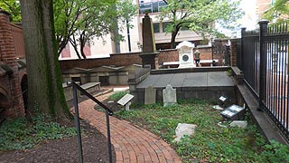 [photo, Edgar Allan Poe Tombstone, Westminster Presbyterian Cemetery, West Fayette St. & Greene St., Baltimore, Maryland]