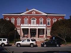 [photo, Somerset County Courthouse, 30512 Prince William St., Princess Anne, Maryland]