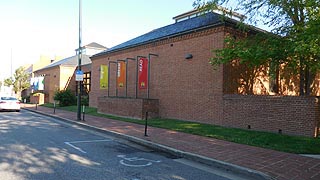 [photo, Talbot County Free Library, 100 West Dover St., Easton, Maryland]
