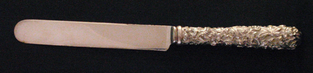 Luncheon knife