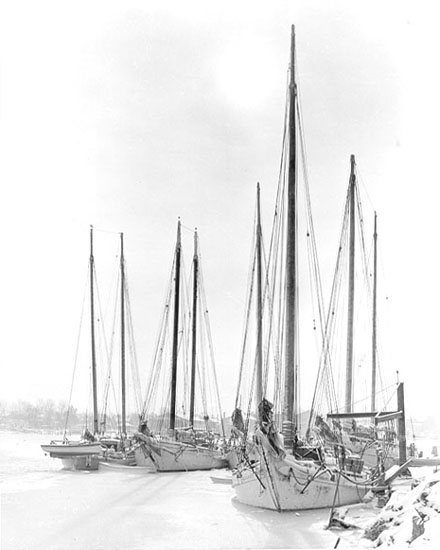 Winter Morn,  Oyster boats in the ice, City Dock, Annapolis, MD 1950