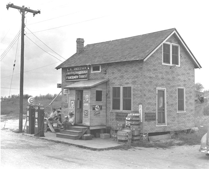 Gas station on Deale Island, 1949