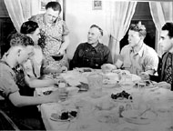 Farm family, Rockville, 1943